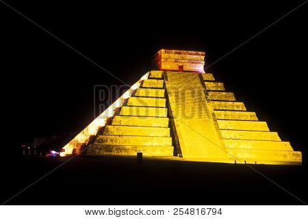 Mexico Yucatan Chichen Itza Maya Ruins