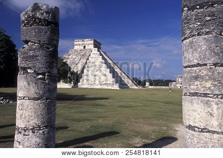 Mexico Yucatan Chichen Itza Maya Ruins