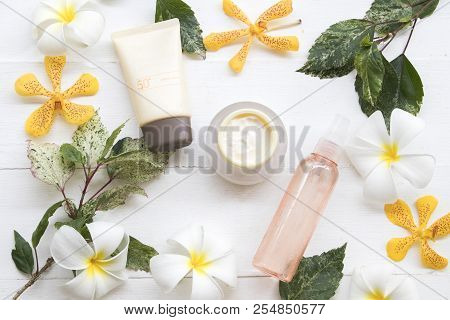 Nature Cream ,sunscreen Spf50 And Water Spray For Beauty Skin Face Of Woman On Background White