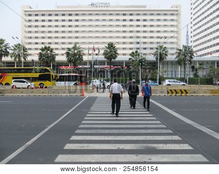 Jakarta, Indonesia - August 2, 2018: The Pelican Crossing At Jalan Thamrin Around Bundaran Hotel Ind