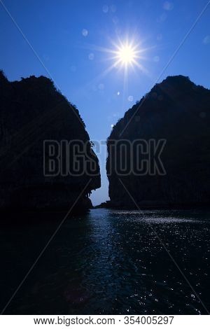 Koh Chuak Island,trang Province Thailand,cliff At Koh  Koh Kradan Island,pakmeng Sea,the Evening Sun