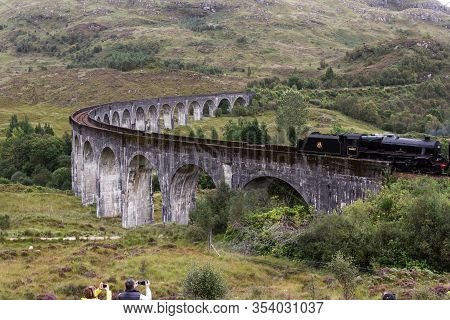 Glenfinnan Viaduct, Scotland
