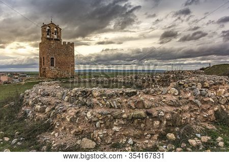 Martina Tower In Ayllón Rest Of Old Castle (province Of Segovia, Spain)