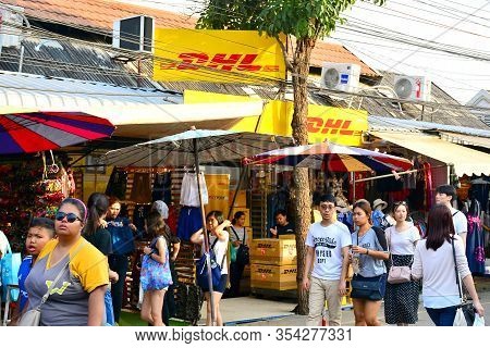 Bangkok, Th - Dec 11: People Shopping And Walking At Chatuchak Weekend Market On December 11, 2016 I