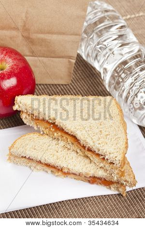 Erdnussbutter und Marmelade Sack Mittagessen