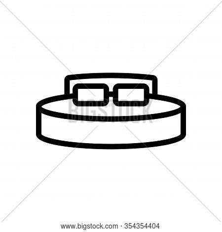 A Comfortable Bed Icon Vector. Thin Line Sign. Isolated Contour Symbol Illustration