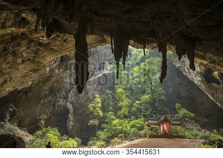 Asia Thailand Khao Sam Roi Yot Cave
