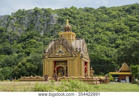 Asia Thailand Hua Hin Wat Khao Ka Lok