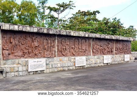 Cavite, Ph - Dec. 3: Filipino Heroes Memorial Monument At Corregidor Island On December 3, 2016 In C
