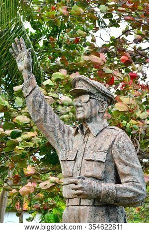 Cavite, Ph - Dec. 3: General Douglas Macarthur Statue At Corregidor Island On December 3, 2016 In Ca