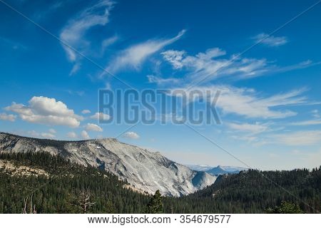 View From Olmsted Point In Yosemite National Park. Scenic Pullout Area & Short Trail Offering Views 
