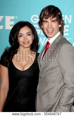 LOS ANGELES - DEC 8:  Christopher Gorham, guest at the HFPA And InStyle Present  