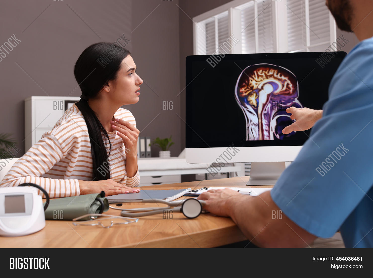 Neurologist Showing Image & Photo (Free Trial) | Bigstock