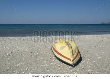 Loď