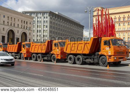 Moscow, Russia - May 4, 2022: Lubyanskaya Square, Preparations For The Military Parade On Red Square