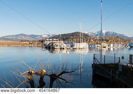 Wangen-lachen, Switzerland, February 13, 2022 View Over The Lake Of Zurich To The Small Airfield On 