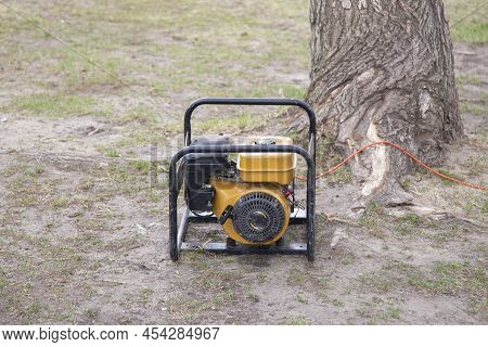 Portable Gasoline Generator.the Use Of An Autonomous Energy Source. An Additional Source Of Energy.