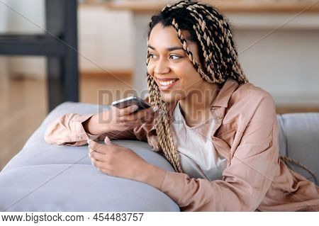 Speakerphone Conversation, Audio Message Recording. Pretty Stylish Young African American Woman With