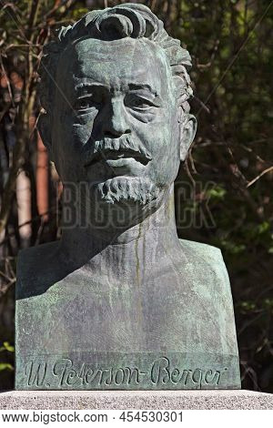 Umea, Norrland Sweden - June 4, 2020: Statue In Stone Depicting The Famous Composer Peterson Berger