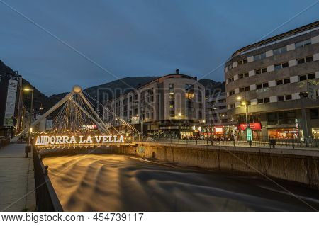 Andorra La Vella, Andorra. 2022 May 18 . Pont De Paris In The Background And The Work Of Salvador Da