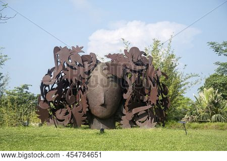 Singapore- May 15, 2022: The Sculpture Named Ferns Located Inside Garden By The Bay In Singapore.  I