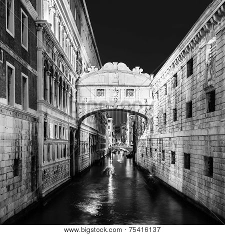 Bridge of Sighs, Venice, Italy.