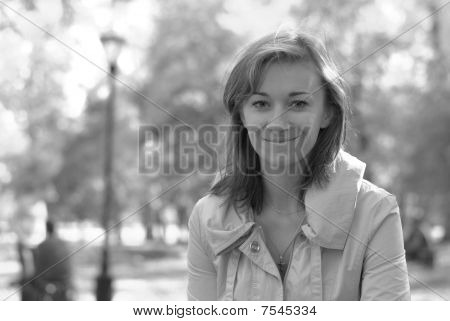 Vrouw in park