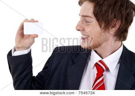 Tenendo una scheda vuota