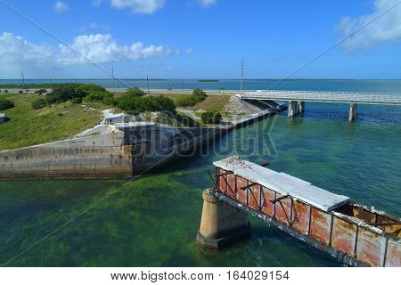 Aerial image of the Overseas Railroad built by Henry Flagler