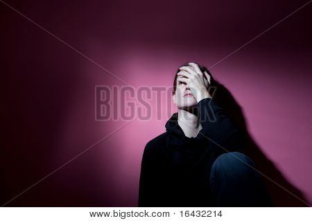 Ung kvinde lider af svær depression