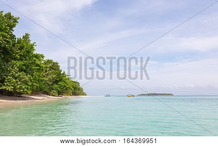 Desert Zapatilla islands and boats on the archipelago Bocas del Toro, Panama
