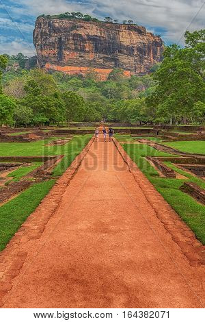 Sri Lanka: ancient Lion Rock fortress in Sigiriya or Sinhagiri