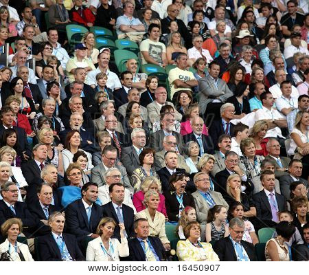 MELBOURNE, AUSTRALIA - 26 stycznia: Tłum w Australian Open 2010 w Rod Laver Arena w dniu 2 stycznia