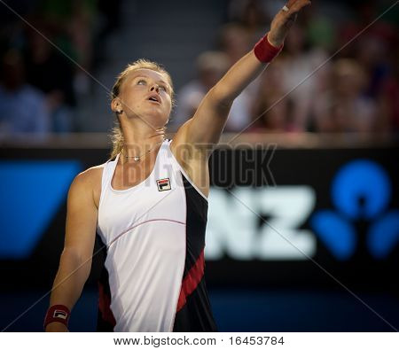 MELBOURNE - Januar 20: Vera Dushevina Russlands in ihre zweite Runde gegen Samantha Stosur von Aus