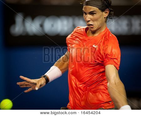 MELBOURNE - 22 gennaio: Rafael Nadal di Spagna nel suo terzo turno vittoria contro Bernard Tomic dell'Australia