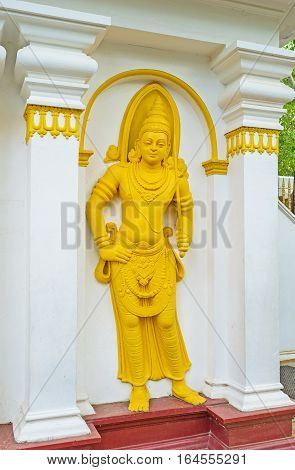 The Semi-carved Relief