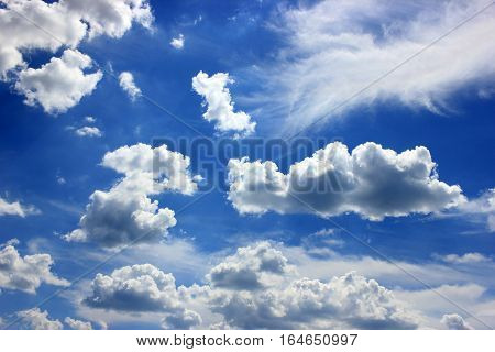 cloud wind blue horizon day sun summer background blue horizon hot beauty