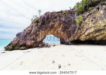 Immage Is Landscape.amazing Island Sea The Stone At Khai Island, Tarutao National Park, Satun Provin
