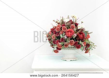 Fabric / Plastic Roses In Artificial Flower Bouquet