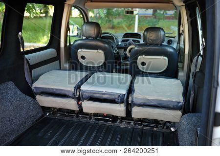 Leather Back Car Seats With Active Headrest