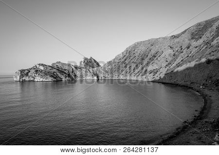 Jebha Island And Waves And Rocks
