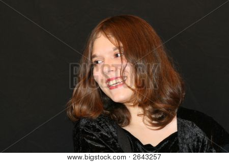 Mooie tiener meisje glimlachen