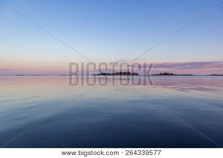 Sunset Sky Water Reflection Photo Lake Ladoga Karelia Russia Moon Picture Landscape