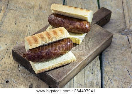 Sandwiches With Grilled Sausages
