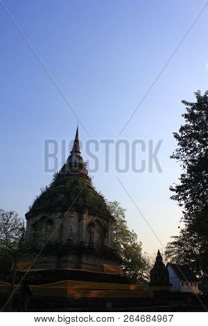 (wat Jet Yod) Wat Photharam Chiangmai Province