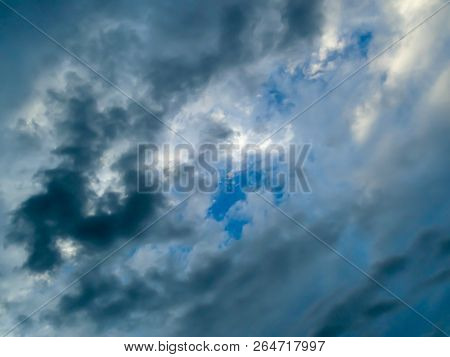 Cloud And Darkcloud Dimension
