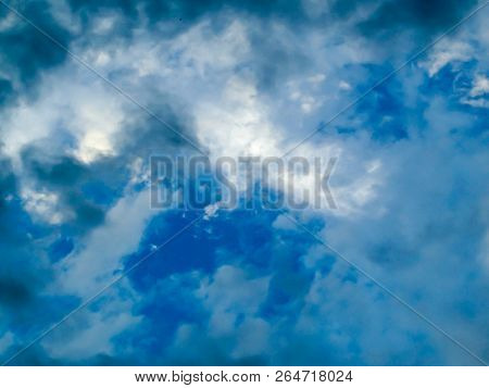 Cloud And Darkcloud Dimension