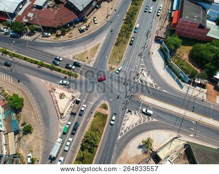 Kalasin,thailand - Octomber 6, 2018: Project  Run And Ride Bicycle To Fund For Hospital,for Raise Fu