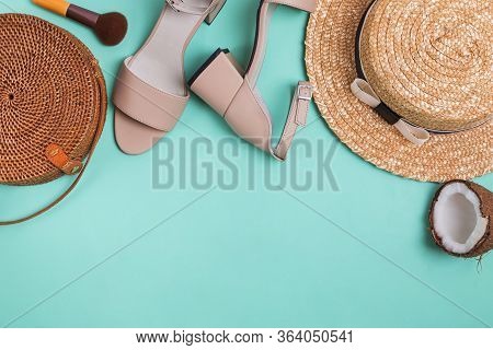 Summer Feminine Outfit With Straw Hat And Sandls