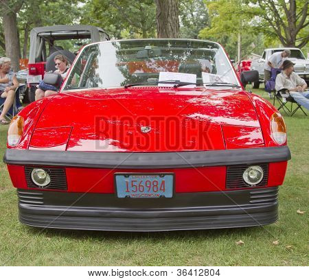 1974 Porsche 914 rot Front anzeigen